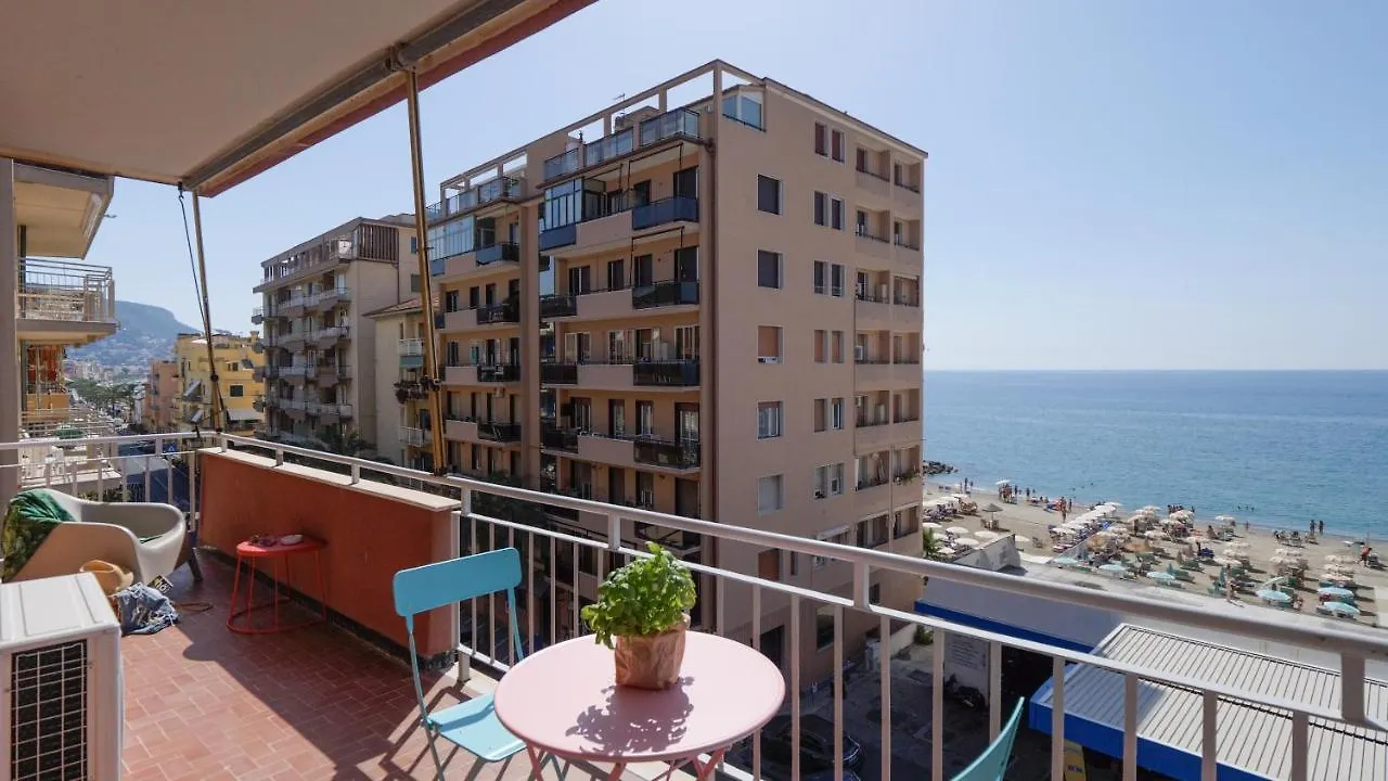 Babyaccommodation Family Panoramic I Pietra Ligure Apartment