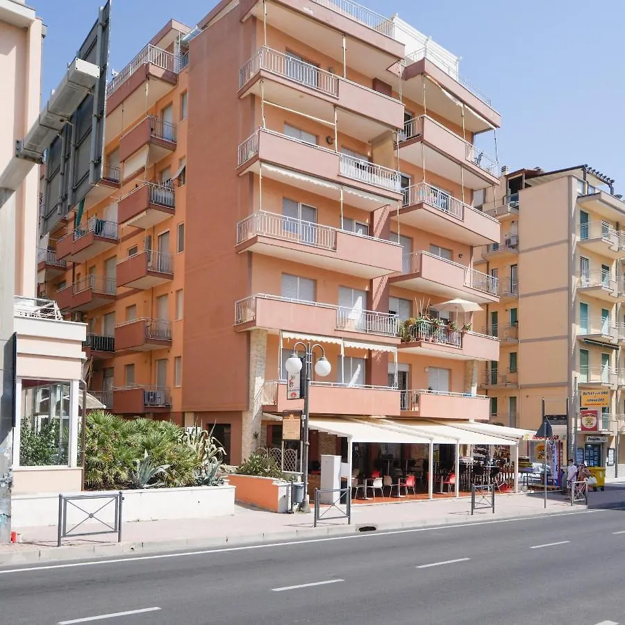 Apartment Babyaccommodation Family Panoramic I Pietra Ligure